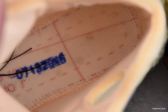 HYPE Retro 5 DH8565-100 Jordan OFF-WHITE Sail 0821